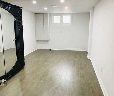 For Lease - 2 Sevenoaks Avenue, Toronto, Ontario - Photo 1