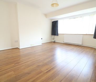 Pixham Lane, Pixham, Dorking, RH4 - Photo 4