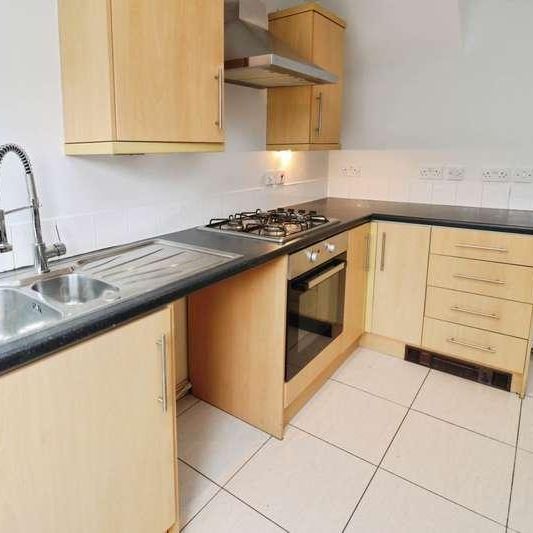 Baildon Green, Little Sutton, CH66 - Photo 1