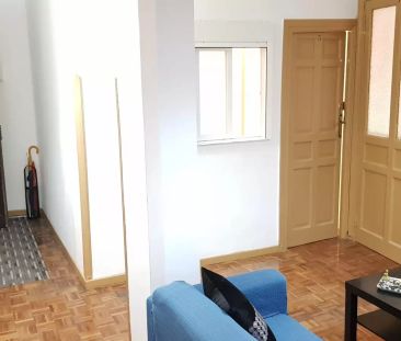 Room for rent in 5-bedroom apartment in Argüelles, Madrid - Foto 3