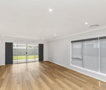 Stylish Family Home in Prime Location - Photo 1