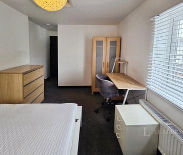 property to rent Factory Road, Eastleigh, Hampshire, SO50 - Photo 1