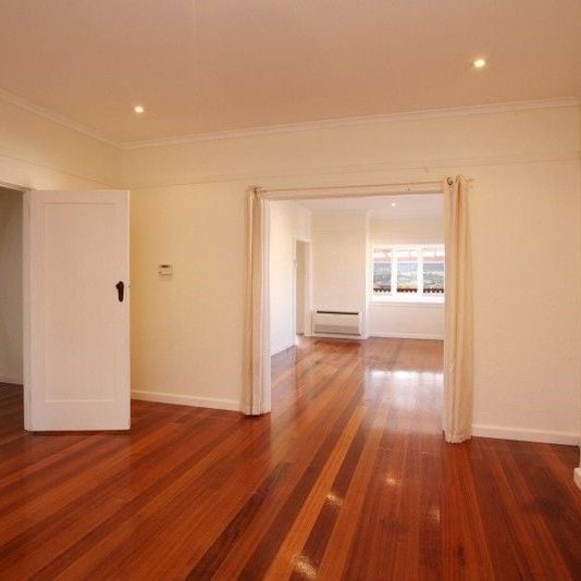 21 Gladman Street, East Launceston - Photo 1