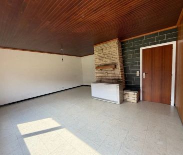 HOB met zonnige tuin en drie slaapkamers - Photo 2