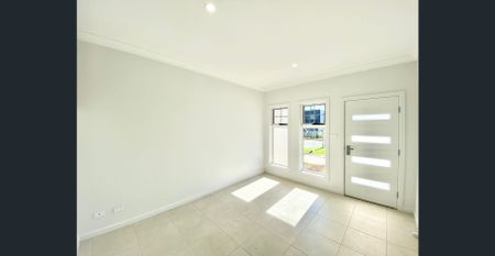 2 Brand New 4 Bedroom Duplexes - Photo 2