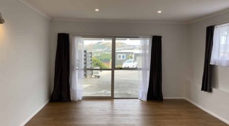 4A Hillview Crescent - Photo 3