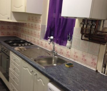 Room in a Shared House, Aldbourne Road, CV1 - Photo 6