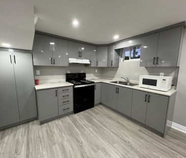 For Lease - 80 Abell Drive, Brampton, Ontario - Photo 5