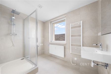 Nabízíme k pronájmu slunný byt 3+kk po rekonstrukci Za Sídlištěm 2146/13, Komořany, Praha 12 - Photo 3