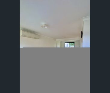 Tidy Three Bed House in Minto! - Photo 1