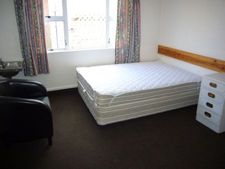 Berhampore Boarding House - Photo 3