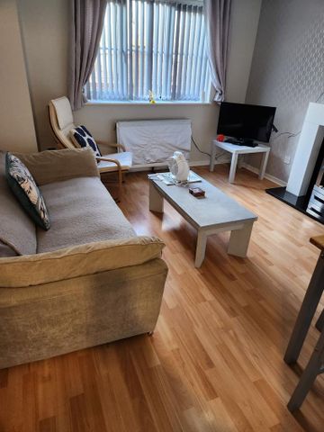 2 bedroom apartment to rent - Photo 5