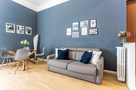 Spacious and bright single room in Piazza Monte Titano - Photo 3