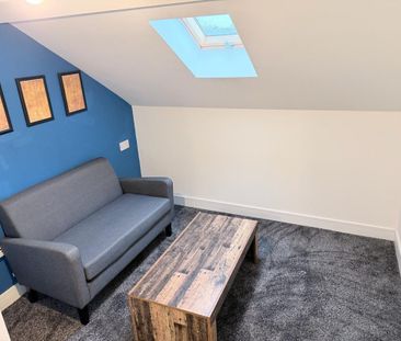 To Let: Newport Road, Middlesbrough, TS1 1LB. - Photo 1