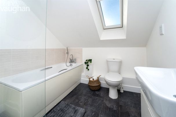 2 bedroom maisonette to rent - Photo 1