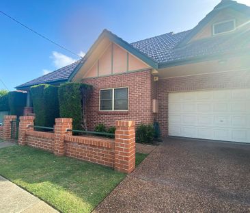 107 Kemp Street, Hamilton South NSW 2303 - Photo 1