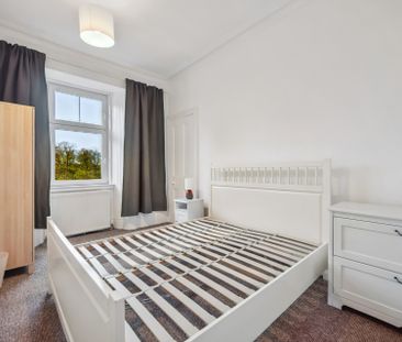 Niddrie Square - Photo 1