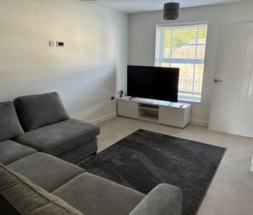 3 bedroom property to rent - Photo 1