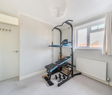 3 bedroom terraced house to rent - Photo 6