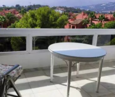 Alquiler de piso en Avenida Jacaranda, 118 - Photo 3