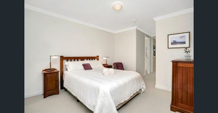 Fully furnished - Sunny and spacious in a convenient Cremorne location - Photo 3