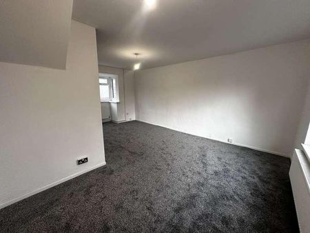 Coventry Avenue, Grimsby, DN34 - Photo 3