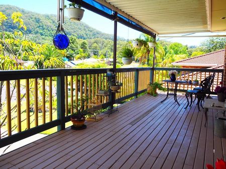 Coffs Harbour, 62 Vera Drive - Photo 3