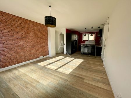 Location Appartement 3 pièces 58m² - Photo 2