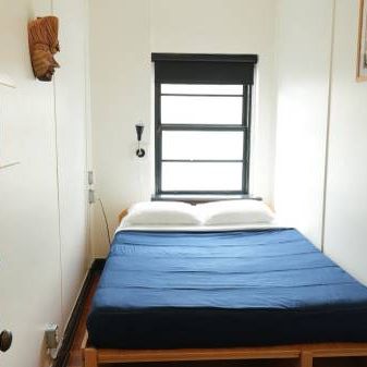 Last Minute Deals! Downtown Accommodation (Victoria) - Photo 1