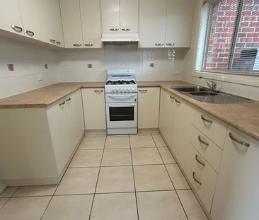 3/56 Hotham Circuit, Thurgoona - Photo 4