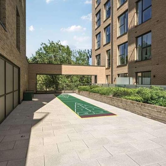 Uncle Colindale, Colindale, NW9 - Photo 1