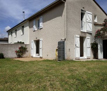 A LOUER ROUSSILLON "Le Haut" Maison 90 m² sur deux niveaux - Photo 5