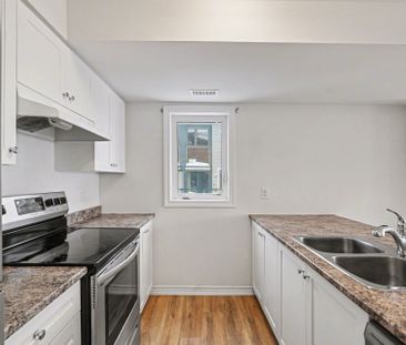 For Lease - 2276 Watercolours Way Unit# 67, Barrhaven, Ontario - Photo 3