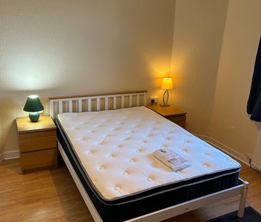 2 Bed Flat, Baird Drive, EH12 - Photo 4