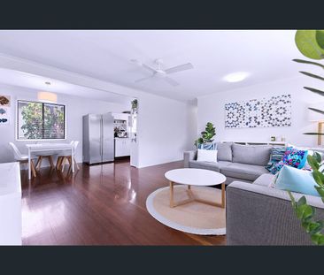 54 Childers Street, Kedron, Qld 4031 - Photo 4