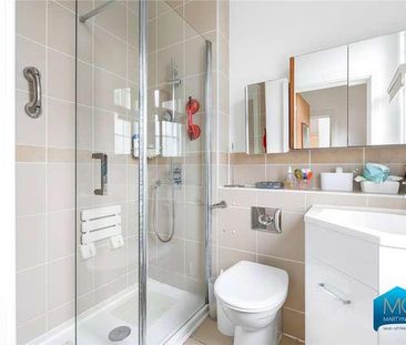 Chalet Estate, Hammers Lane, London, NW7 - Photo 6