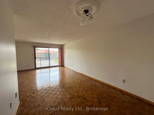 For Lease - 118 Antigua Road, Mississauga, Ontario - Photo 1