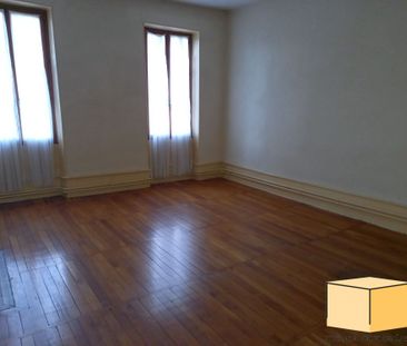 Location Appartement 3 pièces 124m² BELLEY 01300 - Photo 3