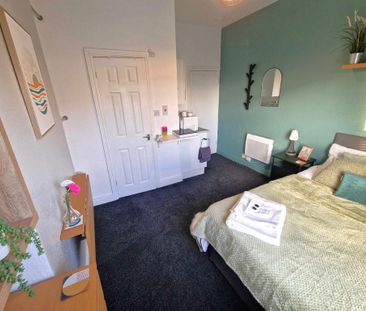 Studio to rent - Photo 3