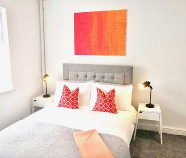 1 bedroom in a house share to rent - Photo 4