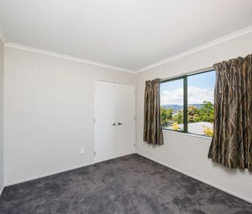 Kelvin Grove - 4 bedrooms - Photo 4