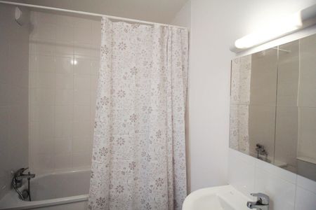 Levallois-Perret - Le So Ouest - Chambre 3 - Photo 2