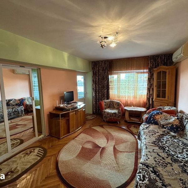 Apartament 4 camere - Photo 1