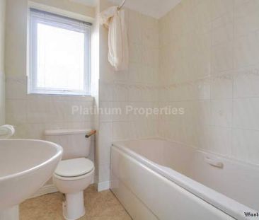 2 bedroom property to rent in Ely - Photo 3