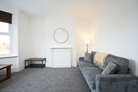 3 bedroom house share to rent - Photo 2