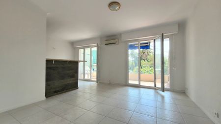 Location Appartement 1 pièce 34m² CANNES 06400 - Photo 2
