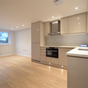 Lennox House, Maidenhead Lennox House, Maidenhead - Photo 3