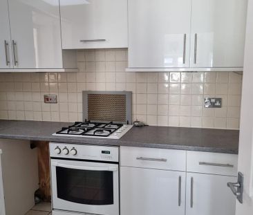 2 bedroom chalet to rent - Photo 2