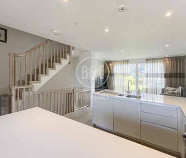 3 bedroom terraced house to rent - Photo 1