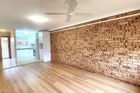 7/5 Baird Street, Tuncurry NSW 2428 - Apartment For Rent | Domain - Photo 2